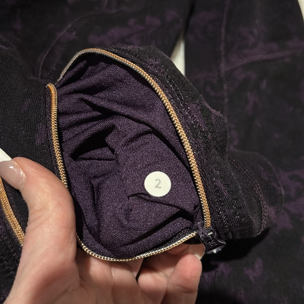 Lululemon Forme Jacket II *Textured - Picture 2 of 4
